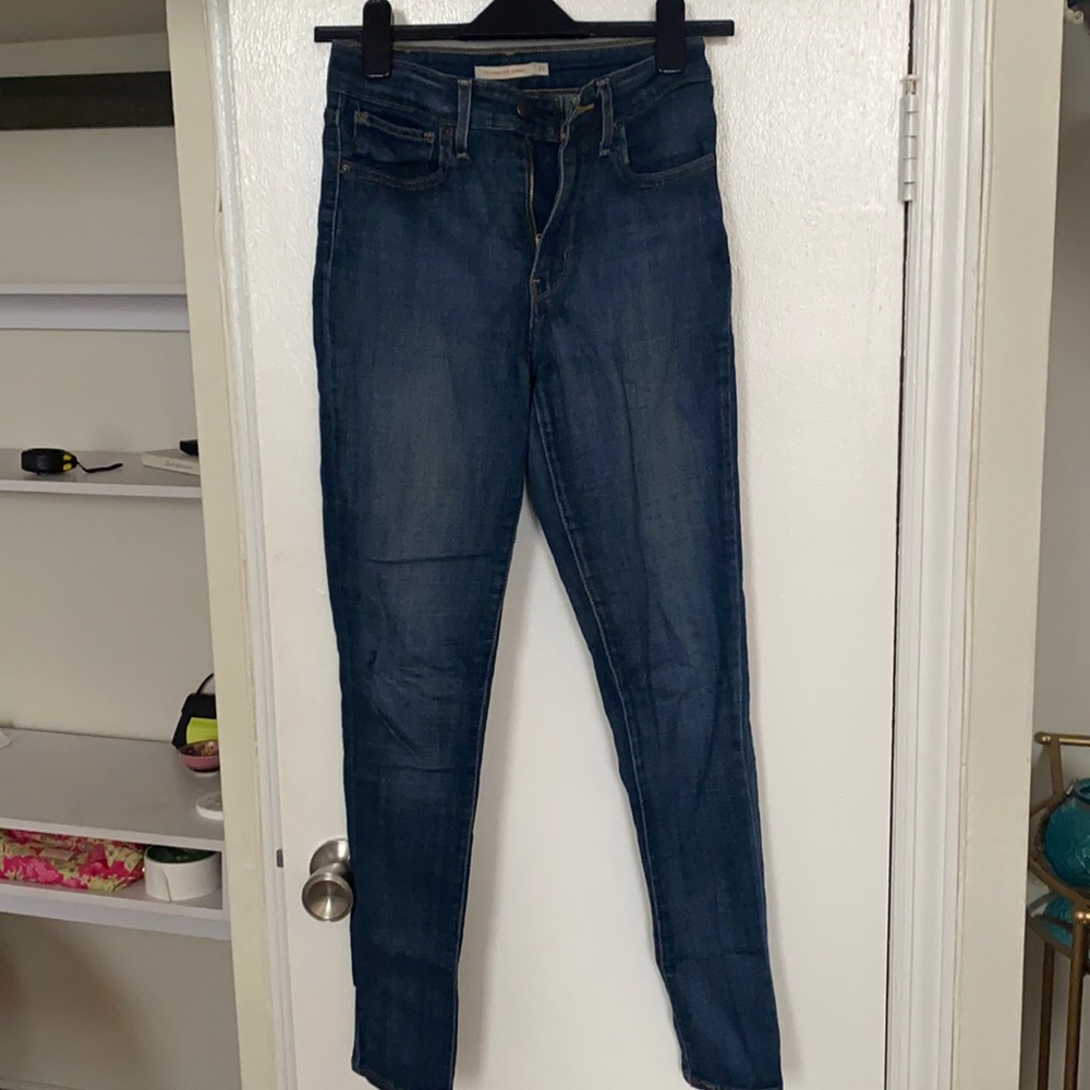 Levi's 721 High Rise Skinny Jeans